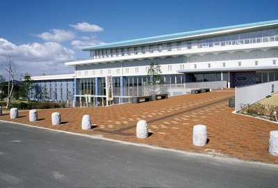写真：佐野常民と三重津海軍所跡の歴史館の外観