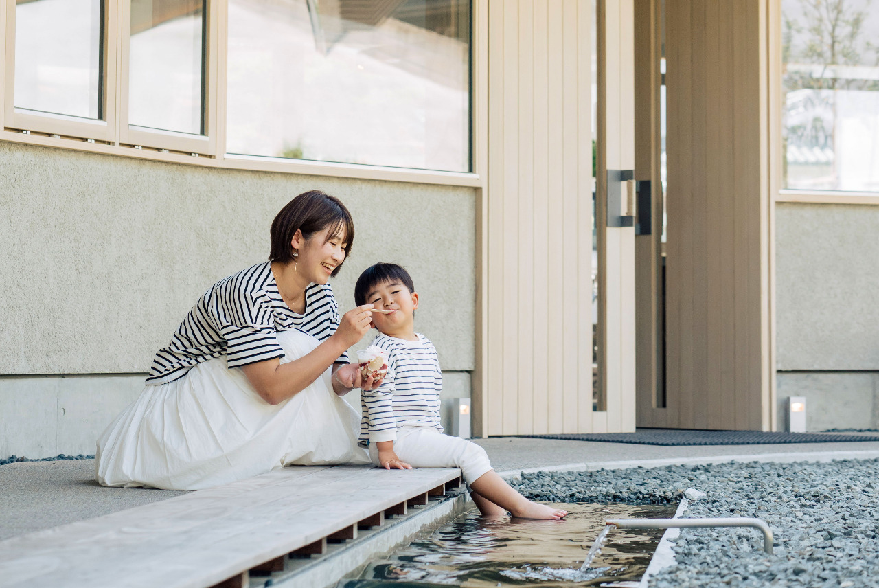 写真：佐嘉平川屋足湯