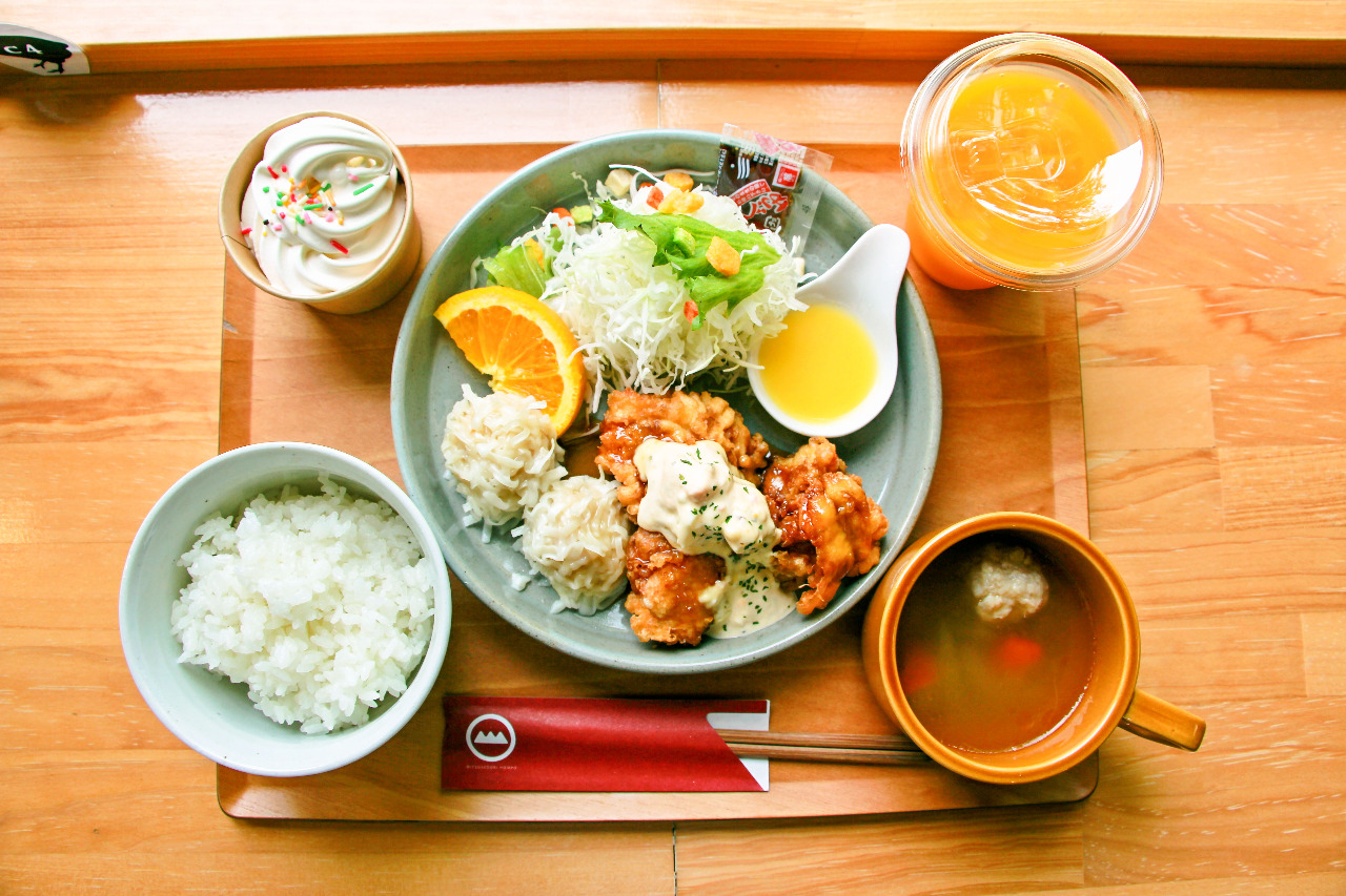 写真：みつせ鶏のランチプレート