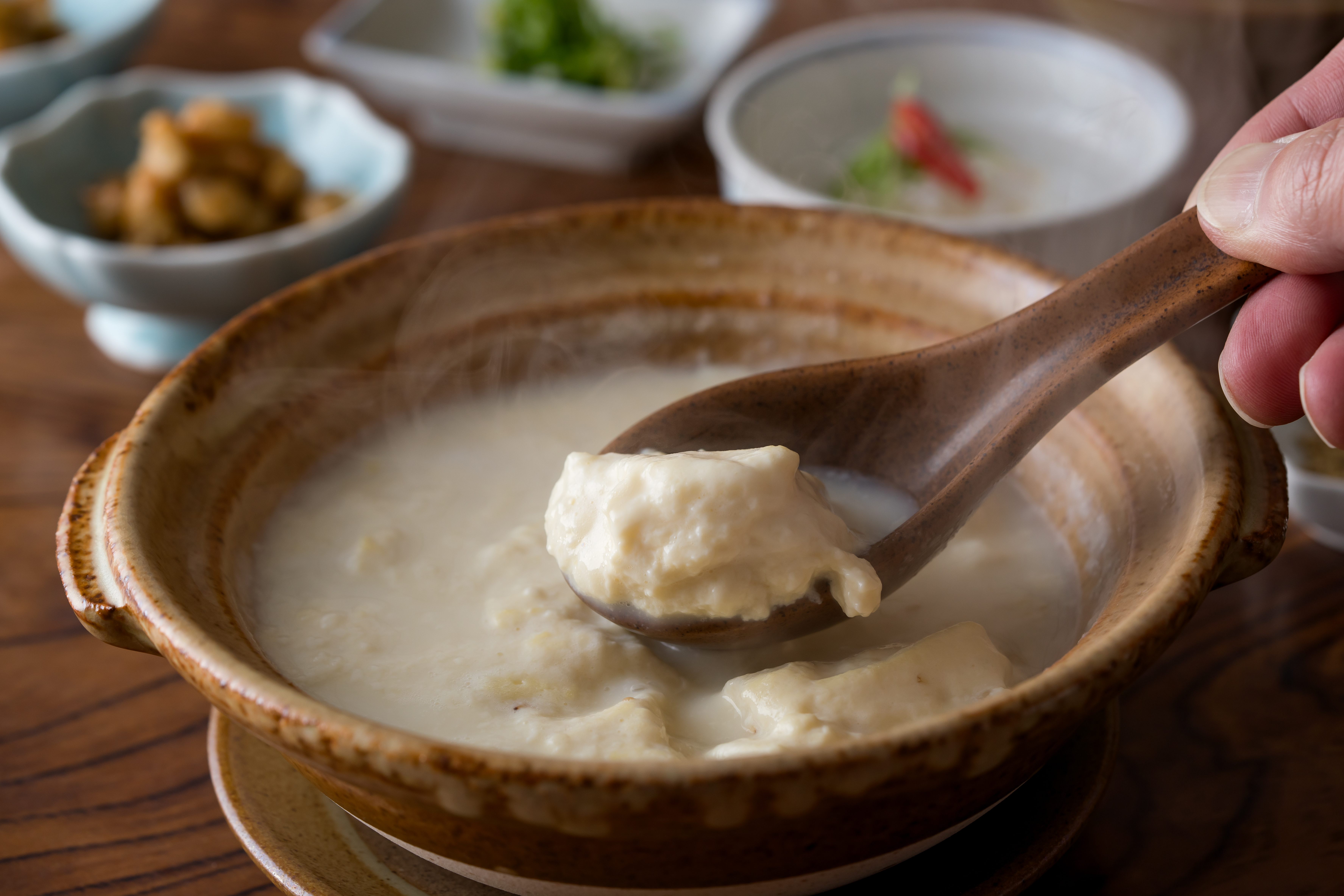 写真：温泉湯豆腐