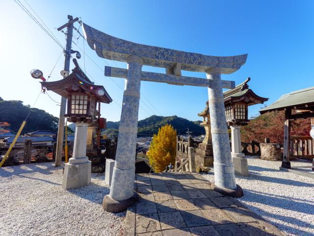 写真：陶山神社