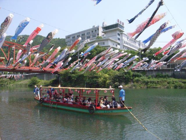 画像:川上峡春まつりの写真