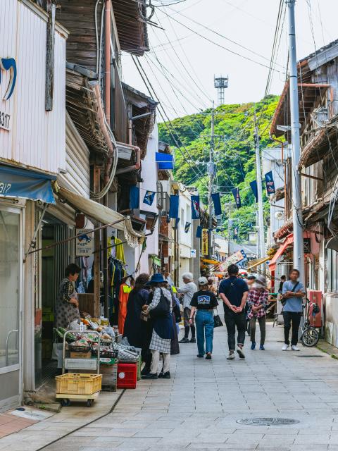 写真：呼子の朝市通り