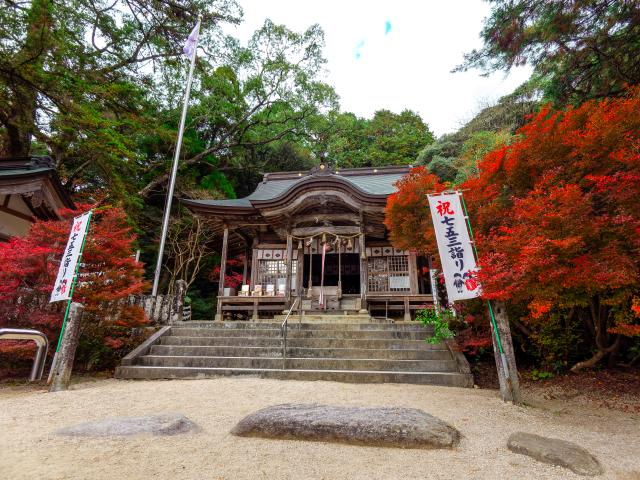 写真：仁比山神社