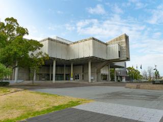 写真：佐賀県立博物館の外観